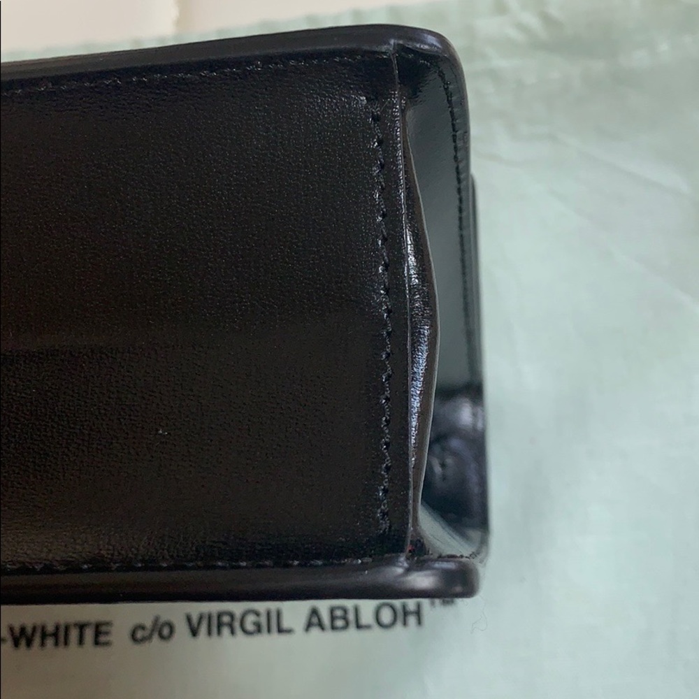 Off-White Jitney 0.7 Crossbody Belt Bag Black - Picture 13 of 13